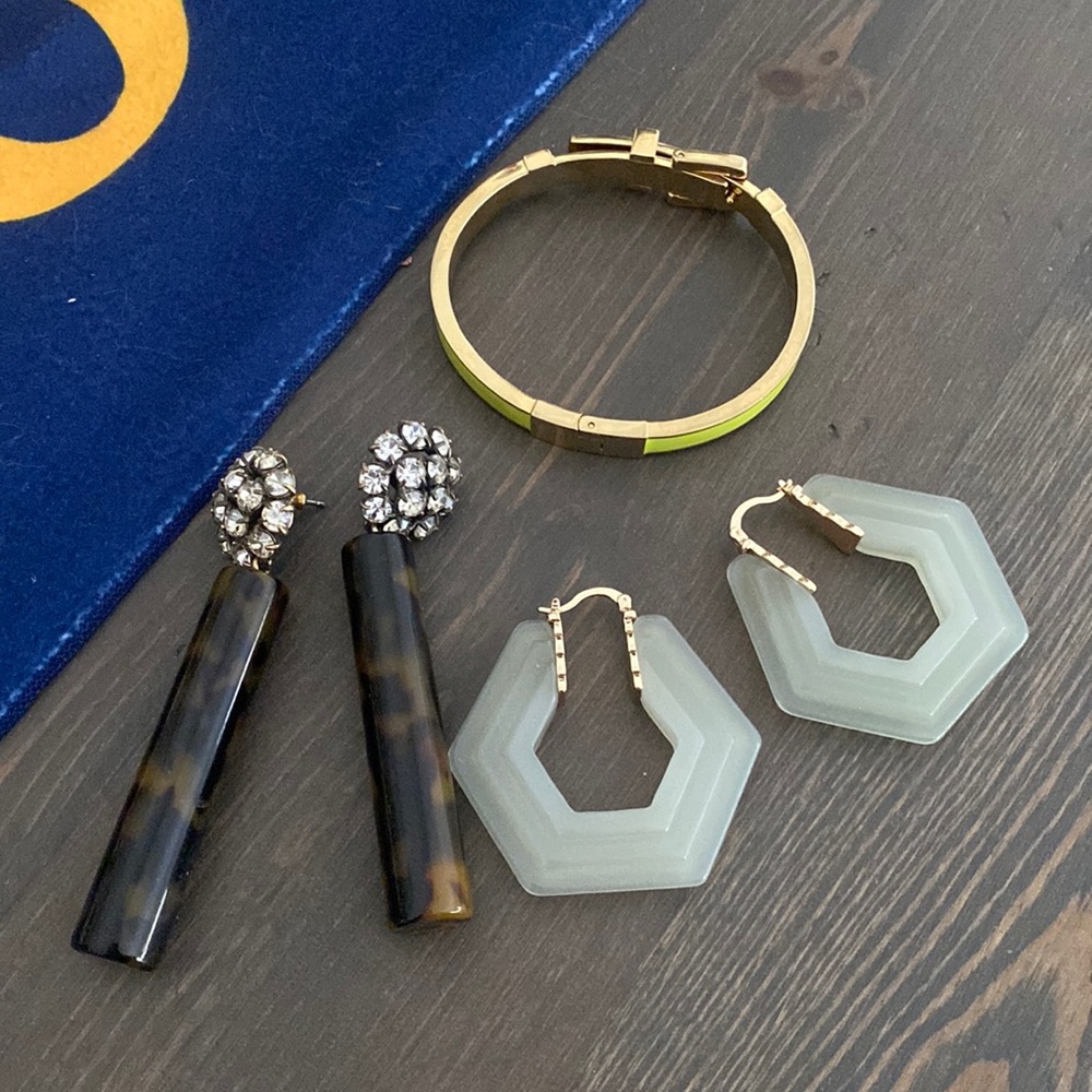 2 pairs earing （ no brand and J.crew）and a MK bracelet